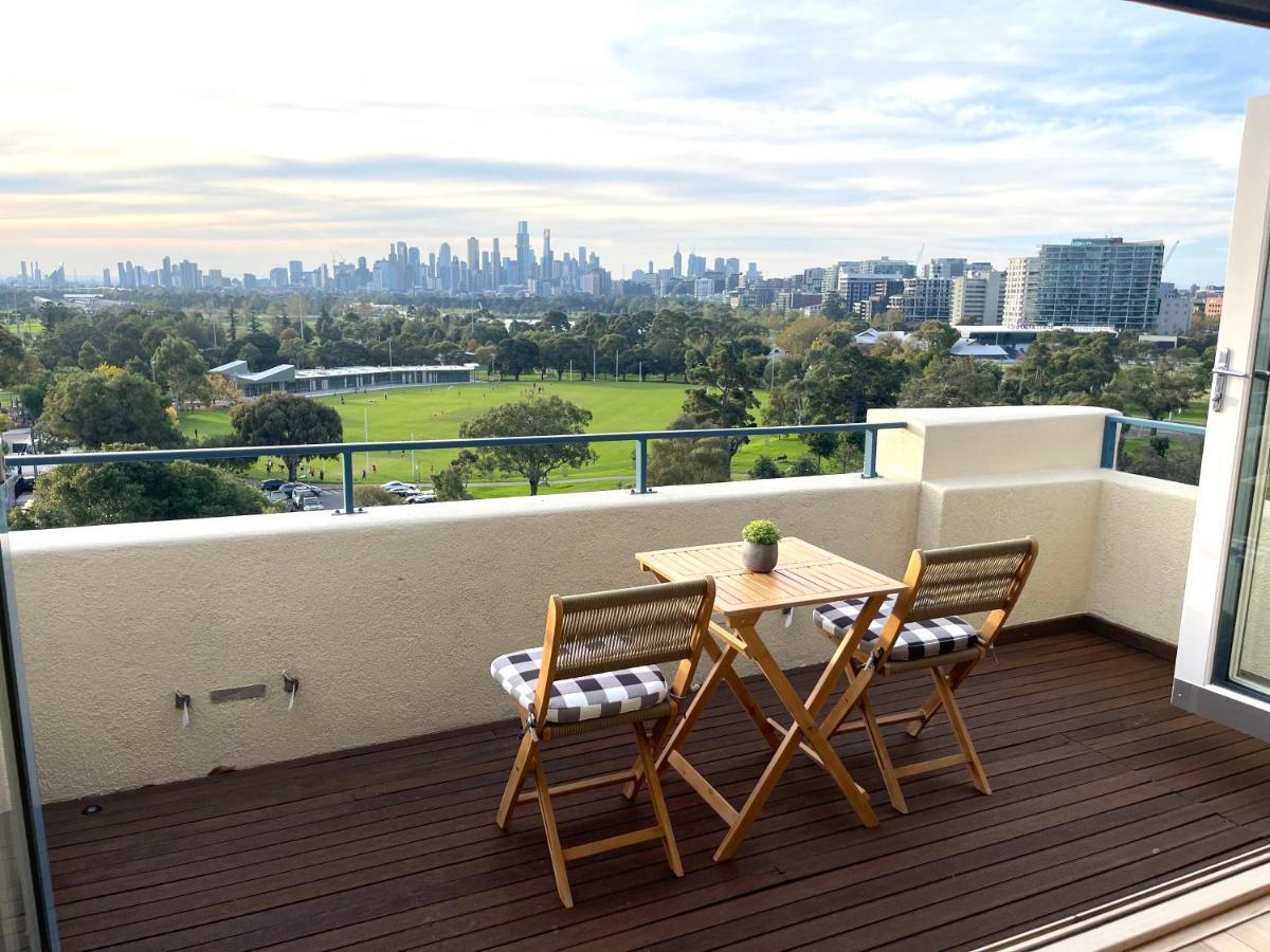 Spectacular Views Over Albert Park Melbourne Exterior foto