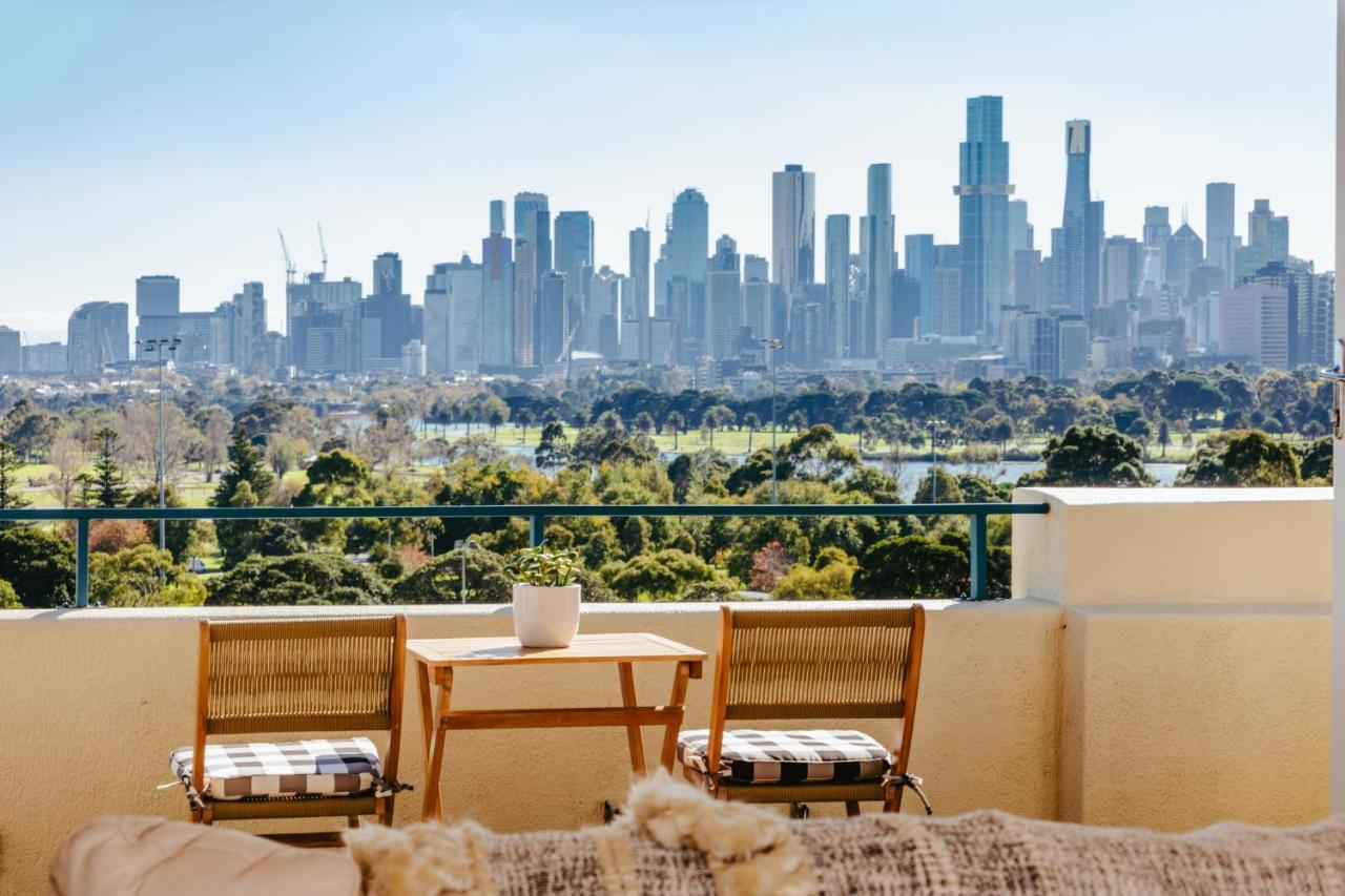 Spectacular Views Over Albert Park Melbourne Exterior foto